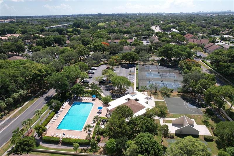 715 Gardens Drive Pompano Beach FL 33069