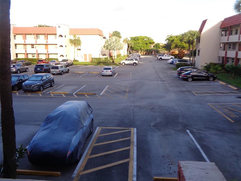 2831 E Sunrise Lakes Drive Sunrise FL 33322