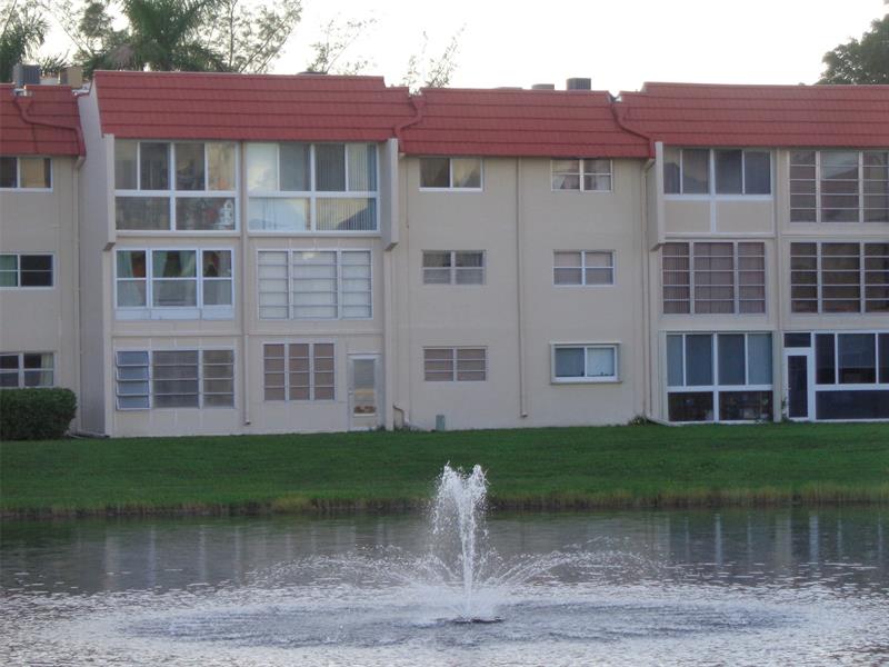 2831 E Sunrise Lakes Drive Sunrise FL 33322