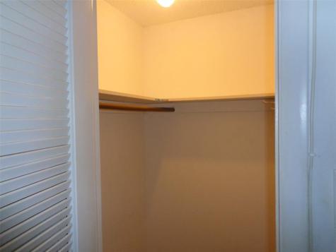 2831 E Sunrise Lakes Drive Sunrise FL 33322