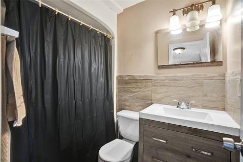 8081 NW 11th Street Margate FL 33063