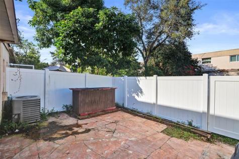 8081 NW 11th Street Margate FL 33063