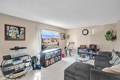 8081 NW 11th Street Margate FL 33063