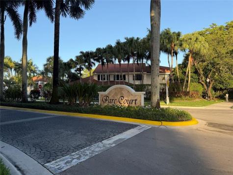 9237 NW 9th Place Plantation FL 33324
