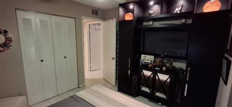7739 Ashmont Circle Tamarac FL 33321