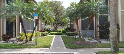 7739 Ashmont Circle Tamarac FL 33321