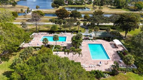 605 Oaks Drive Pompano Beach FL 33069