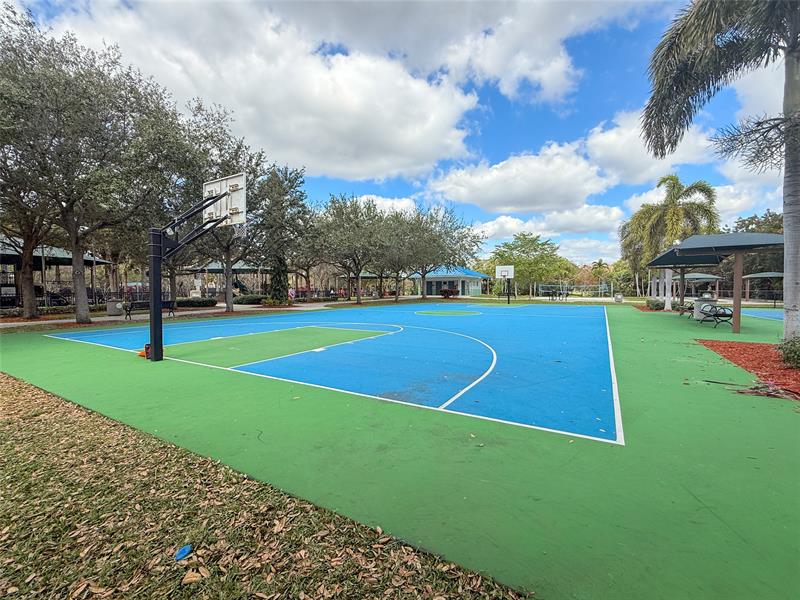 605 Oaks Drive Pompano Beach FL 33069