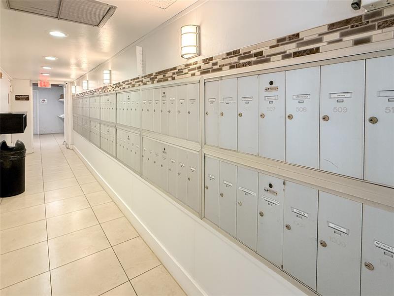 605 Oaks Drive Pompano Beach FL 33069