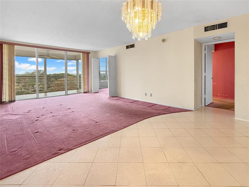 605 Oaks Drive Pompano Beach FL 33069