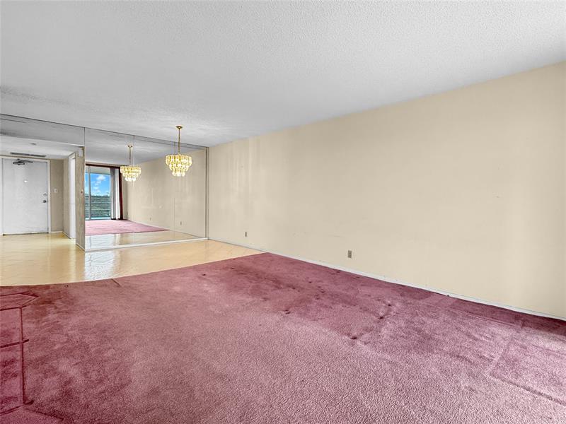 605 Oaks Drive Pompano Beach FL 33069