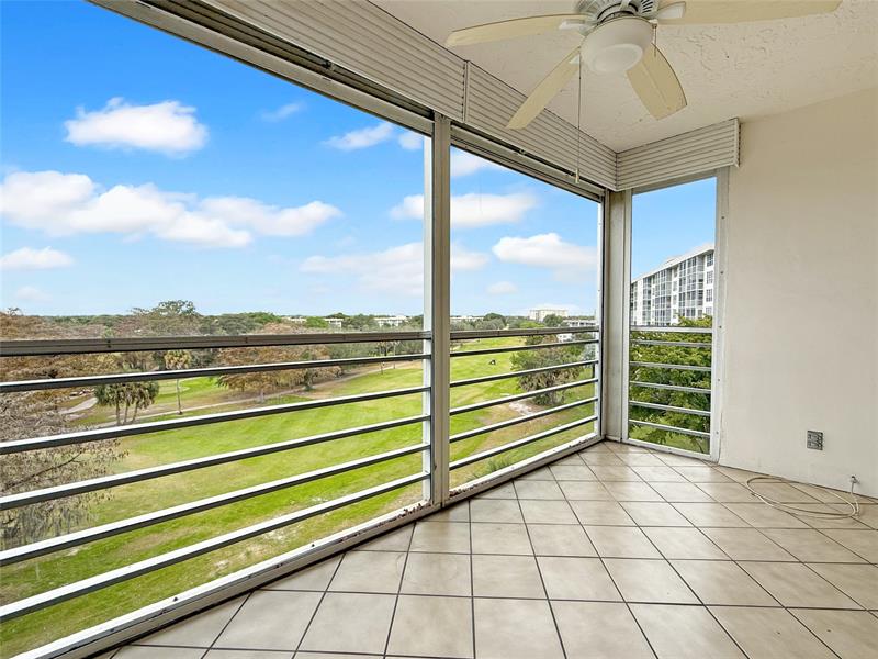 605 Oaks Drive Pompano Beach FL 33069