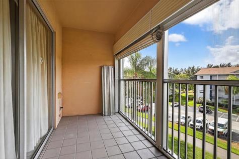 650 SW 124th Terrace Pembroke Pines FL 33027