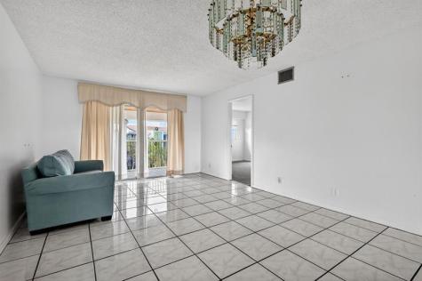 650 SW 124th Terrace Pembroke Pines FL 33027