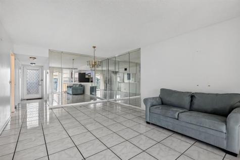 650 SW 124th Terrace Pembroke Pines FL 33027