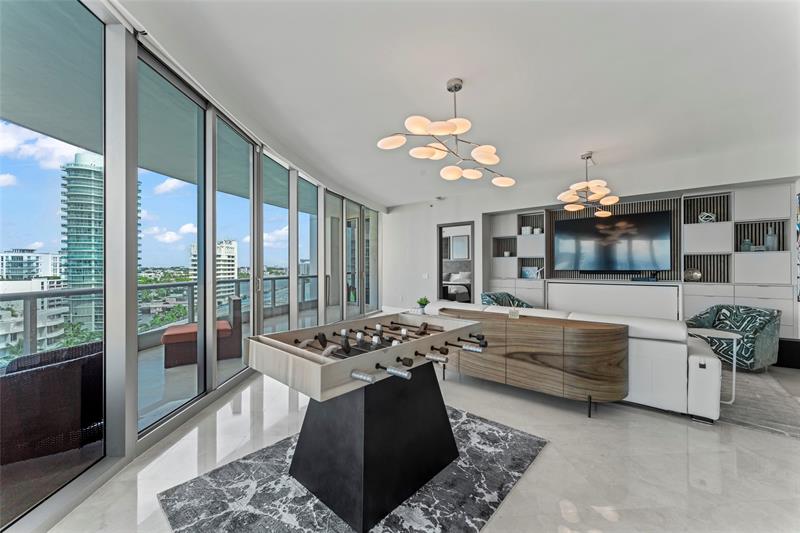 5959 Collins Avenue Miami Beach FL 33140