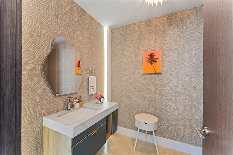 5959 Collins Avenue Miami Beach FL 33140