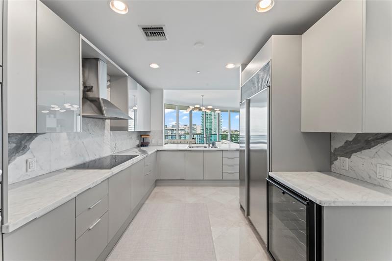 5959 Collins Avenue Miami Beach FL 33140