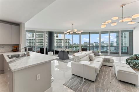 5959 Collins Avenue Miami Beach FL 33140