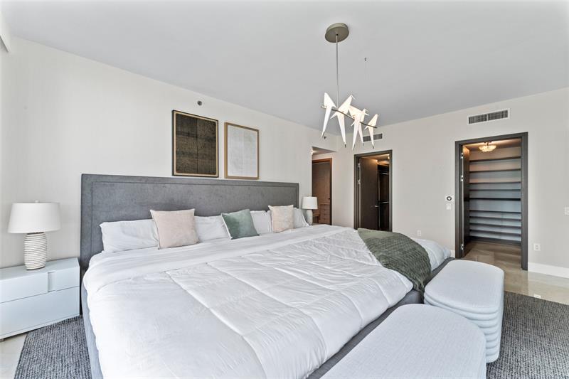 5959 Collins Avenue Miami Beach FL 33140