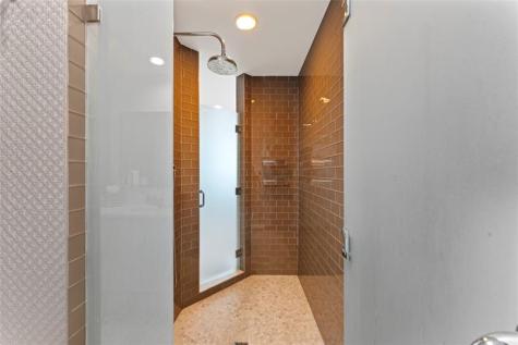 5959 Collins Avenue Miami Beach FL 33140