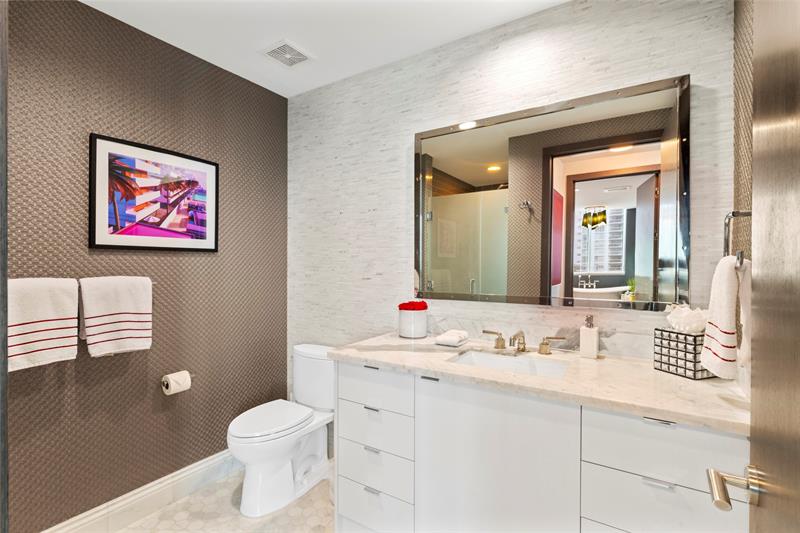 5959 Collins Avenue Miami Beach FL 33140