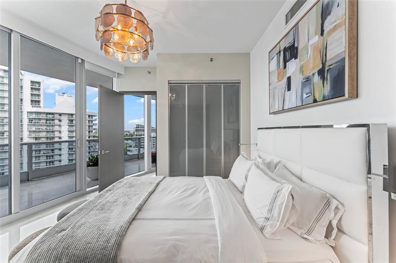 5959 Collins Avenue Miami Beach FL 33140