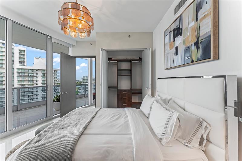 5959 Collins Avenue Miami Beach FL 33140