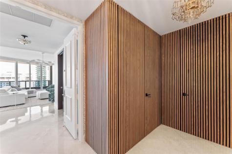 5959 Collins Avenue Miami Beach FL 33140