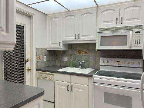 2050 NE 39th Street Lighthouse Point FL 33064