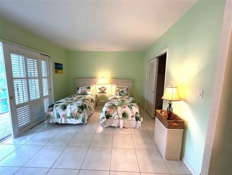 2050 NE 39th Street Lighthouse Point FL 33064