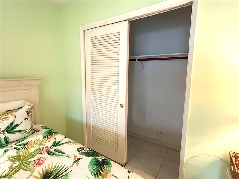 2050 NE 39th Street Lighthouse Point FL 33064