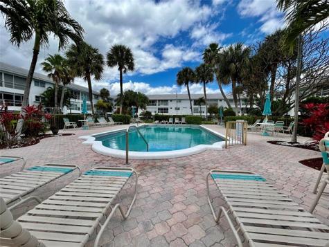 2050 NE 39th Street Lighthouse Point FL 33064
