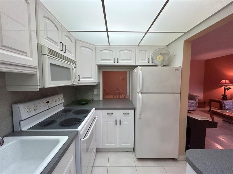 2050 NE 39th Street Lighthouse Point FL 33064