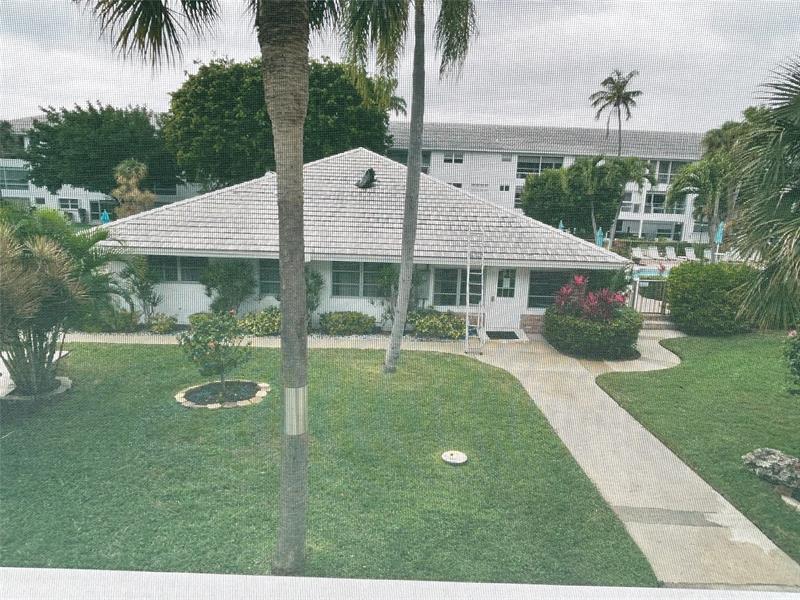 2050 NE 39th Street Lighthouse Point FL 33064