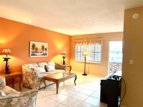 2050 NE 39th Street Lighthouse Point FL 33064