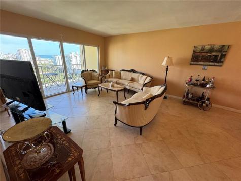 1200 Hibiscus Avenue Pompano Beach FL 33062