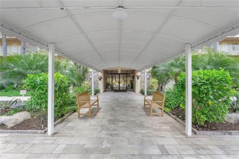 804 Cypress Grove Lane Pompano Beach FL 33069