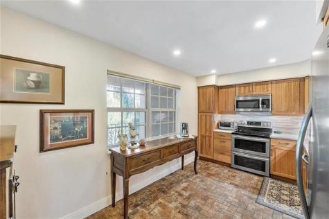 804 Cypress Grove Lane Pompano Beach FL 33069