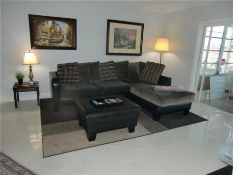 4401 NW 41 Street Lauderdale Lakes FL 33319