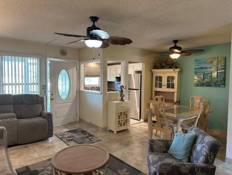 808 SE 7th Street Deerfield Beach FL 33441