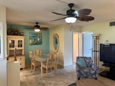 808 SE 7th Street Deerfield Beach FL 33441