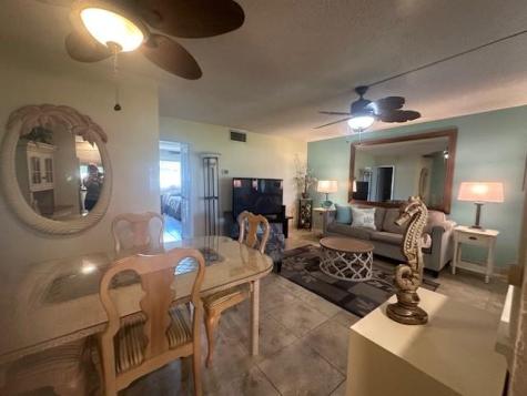 808 SE 7th Street Deerfield Beach FL 33441