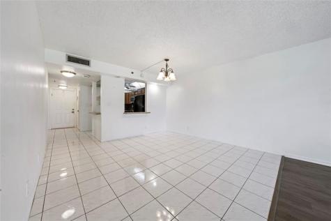 3150 W Rolling Hills Circle Davie FL 33328