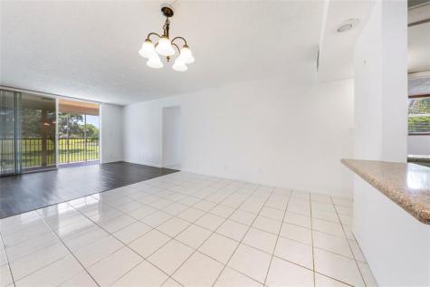 3150 W Rolling Hills Circle Davie FL 33328