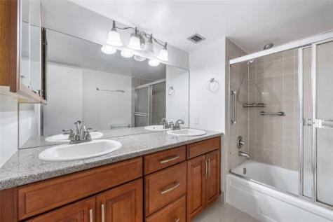 3150 W Rolling Hills Circle Davie FL 33328
