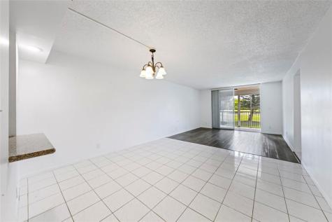 3150 W Rolling Hills Circle Davie FL 33328