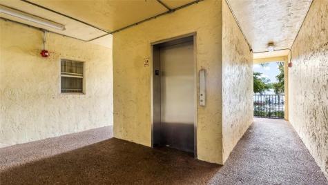 North Miami FL 33161