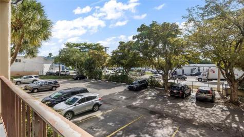North Miami FL 33161