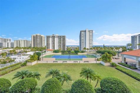 3020 NE 32nd Avenue Fort Lauderdale FL 33308